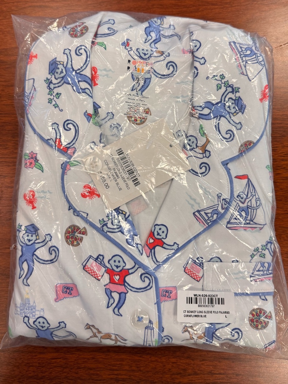 Roller Rabbit Connecticut Print PJs size Large - Picture 3 of 6